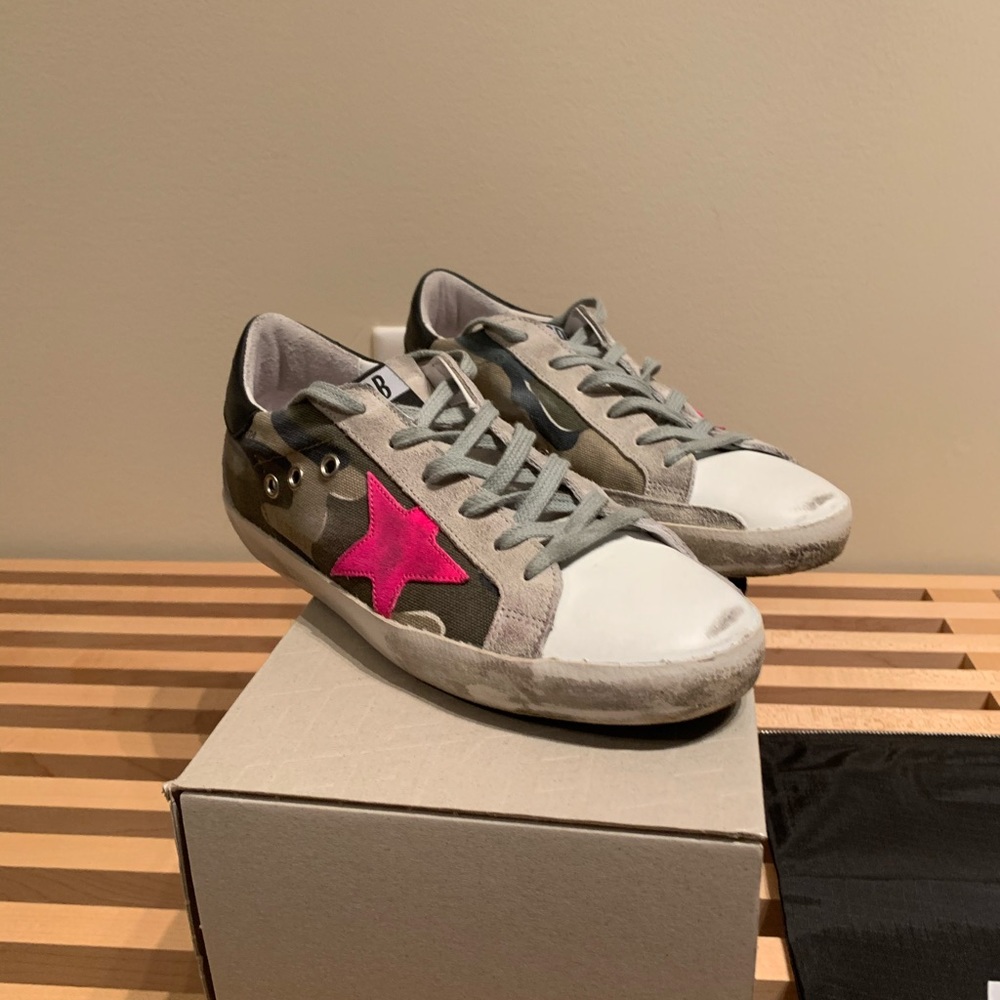 Golden Goose women’s sneakers